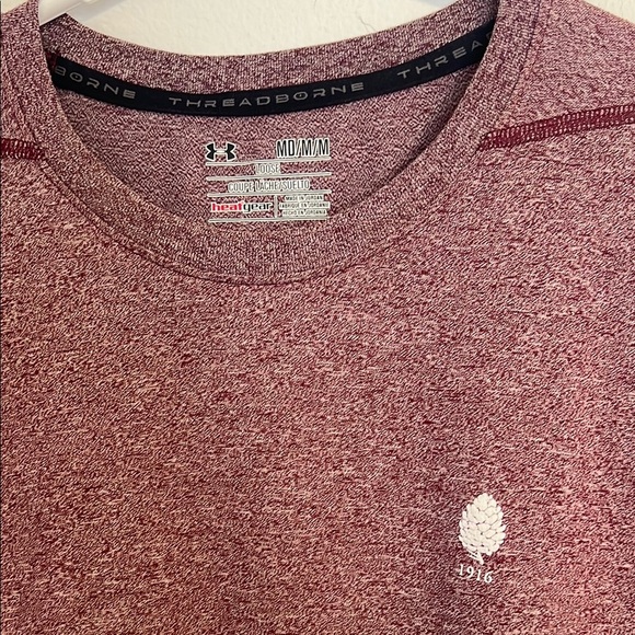 Under Armor Men's Maroon T-Shirt - Picture 2 of 3
